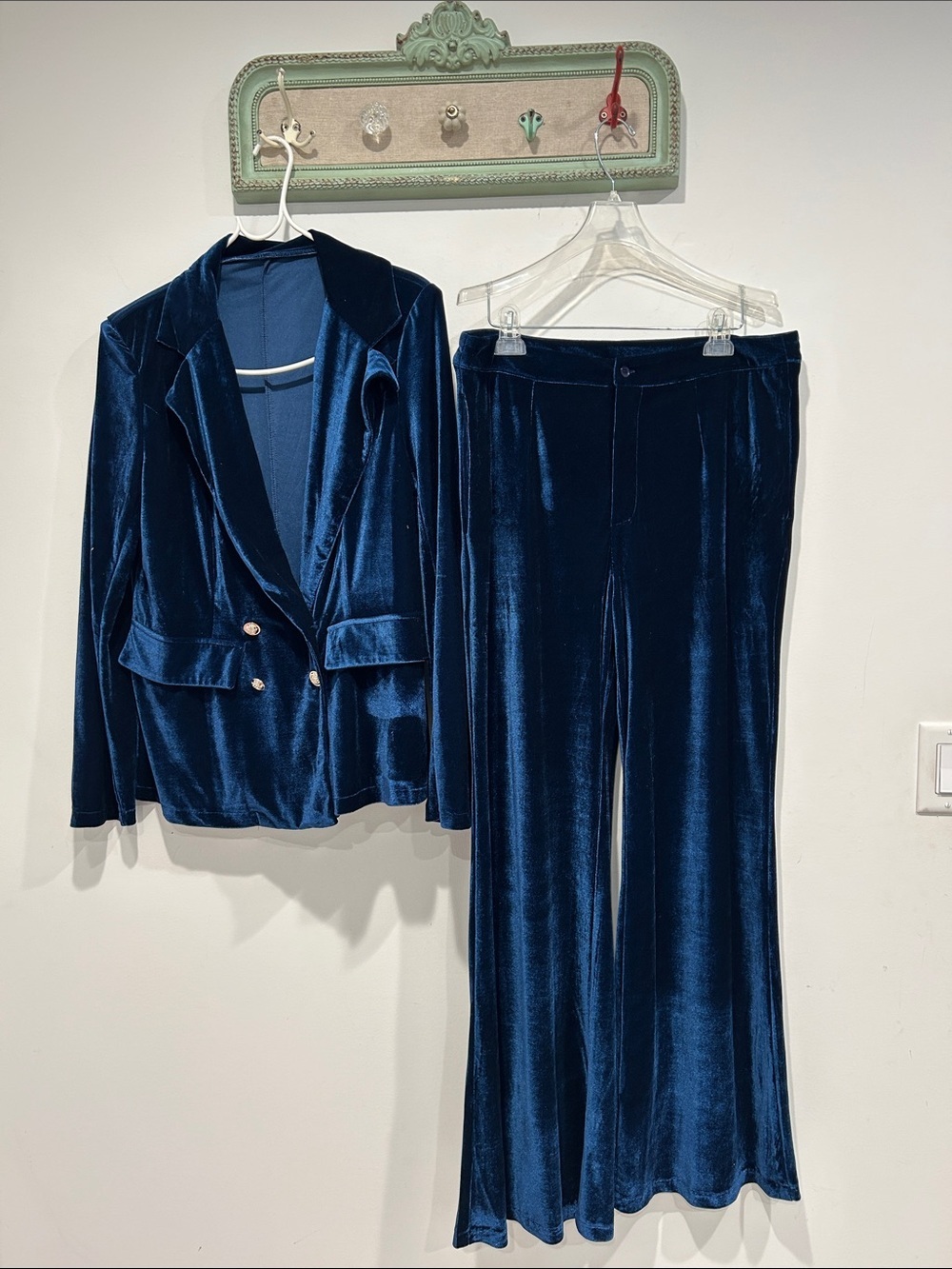 Velvet Blazer and Wide-Leg flare Pants - midnight Navy Blue xxl women’s 2 piece